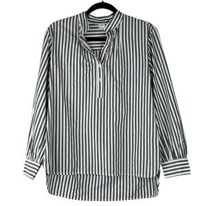 GAP Gray & White Striped Coastal Minimalist 100% Cotton Button Top Size XS